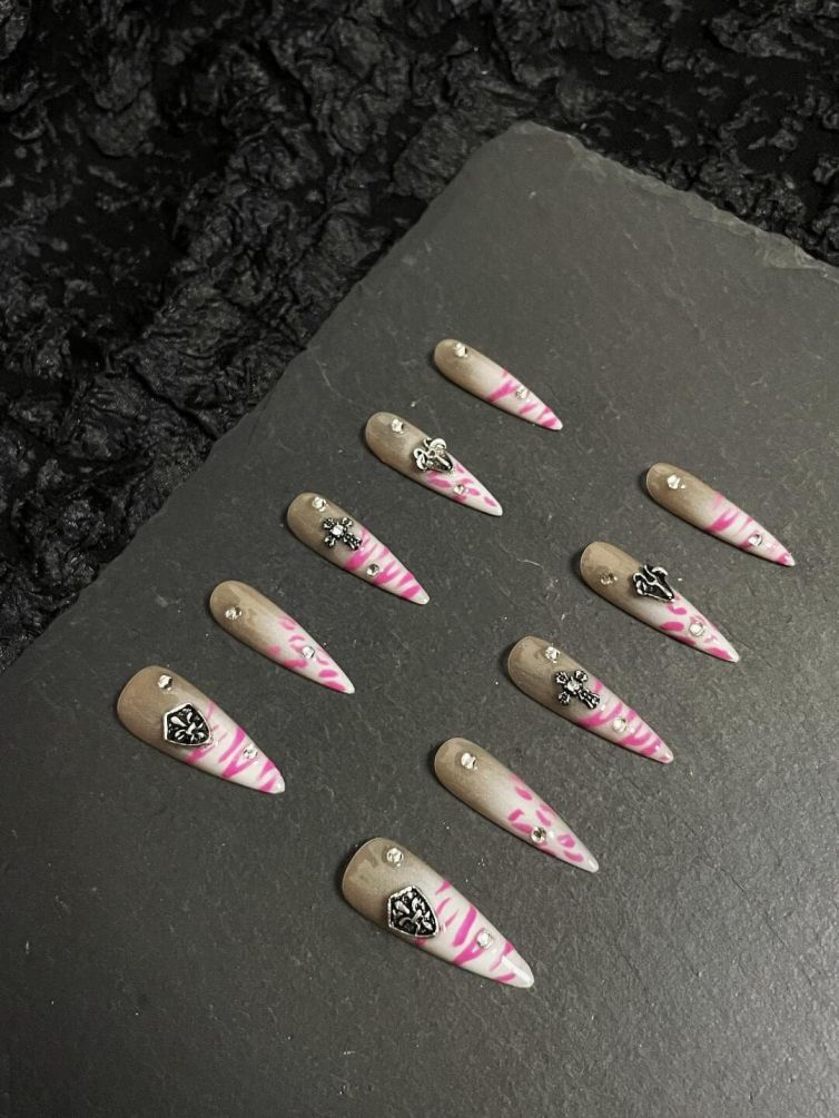 Wujasmine Press on nails 24