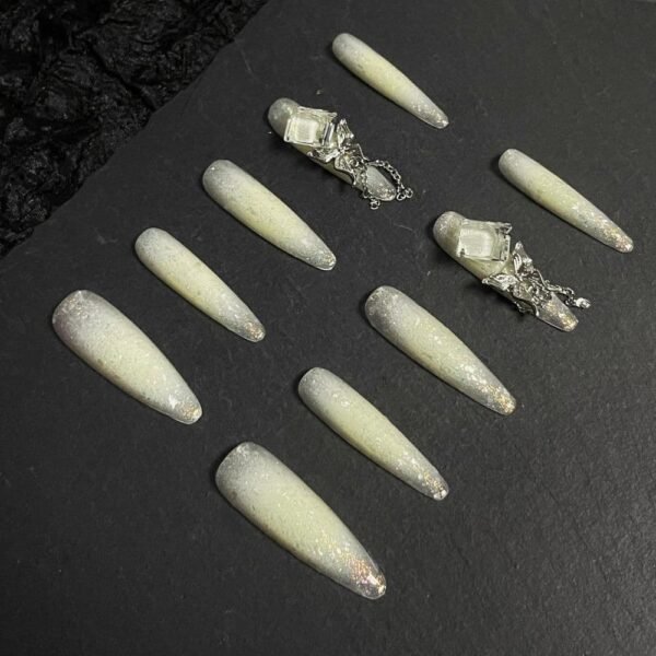 Wujasmine Press on nails 31