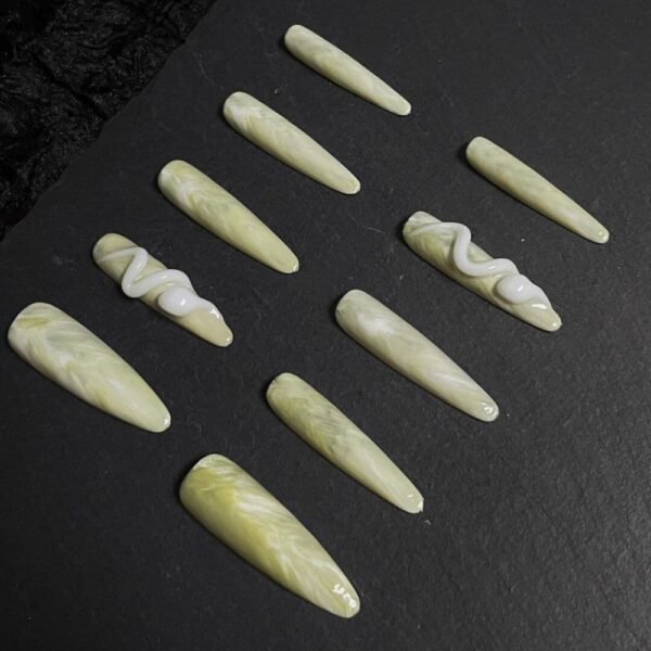 Wujasmine Press on nails02